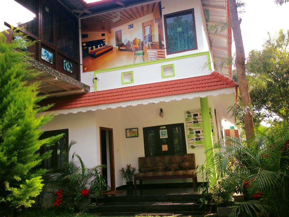Green Leaf Home Stay Thekkady Exteriör bild